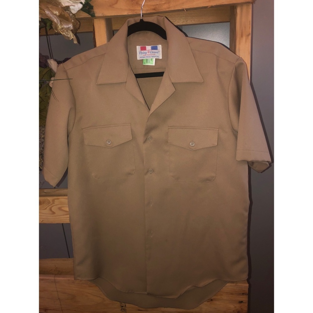 Flying Cross khaki top